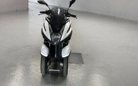 YAMAHA TRICITY 125 SE82J