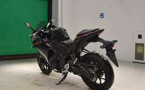 YAMAHA YZF-R25 RG10J