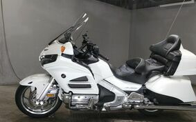 HONDA GL 1800 GOLD WING 2012 SC68