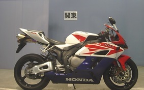 HONDA CBR1000RR SC57