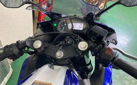 YAMAHA YZF-R25 RG10J