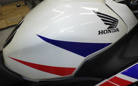 HONDA CBR250R A MC41