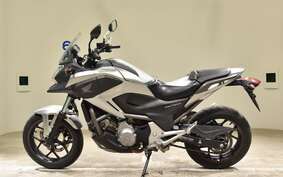 HONDA NC 700 X A 2012 RC63