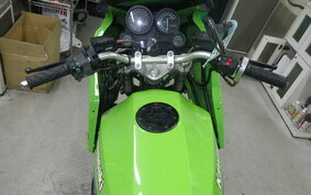 KAWASAKI GPZ900R NINJA 2002 ZX900A