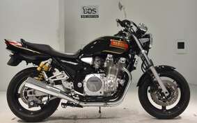 YAMAHA XJR1300 2001 RP03J