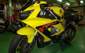 HONDA CBR929RR 2001 SC44