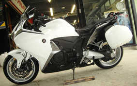 HONDA VFR1200F 2011 SC63