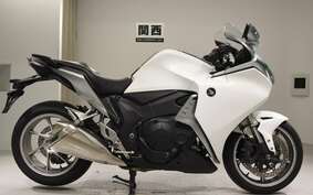 HONDA VFR1200F 2014 SC63