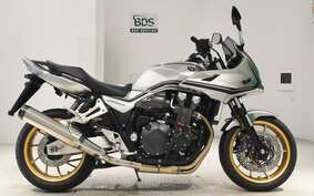 HONDA CB1300SB SUPER BOLDOR EP 2022 SC54