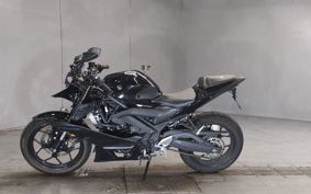 YAMAHA YZF-R25 RG74J