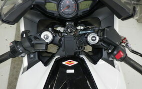 HONDA VFR1200F DCT 2012 SC63