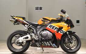 HONDA CBR1000RR 2006 SC57