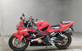 HONDA CBR600F4 2002 PC35