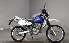 SUZUKI DJEBEL250XC SJ45A