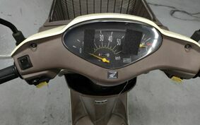 HONDA DIO CESTA AF62