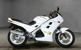 HONDA VFR750F 1986 RC24