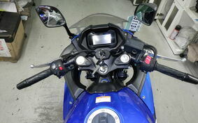 SUZUKI GSX250RA DN11A