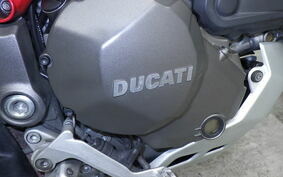 DUCATI MULTISTRADA 1200 S 2015