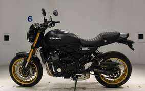 KAWASAKI Z900RS SE 2024 ZR900K