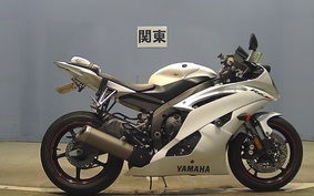 YAMAHA YZF-R6 2011 RJ16