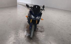 YAMAHA FZ-1 FEATHER RN17