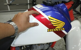 HONDA FTR223 MC34