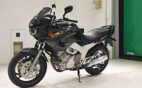 YAMAHA TDM850 2000