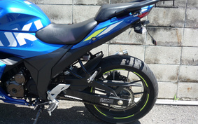 SUZUKI GIXXER 250 ED22B