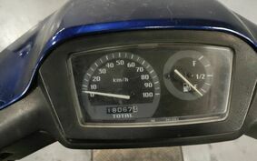 SUZUKI ADDRESS V100 CE13A