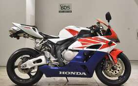 HONDA CBR1000RR 2004 SC57