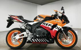 HONDA CBR1000RR 2007 SC57