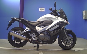 HONDA VFR800X 2011 RC60