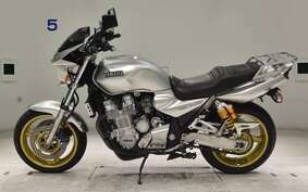 YAMAHA XJR1300 2003 RP03J