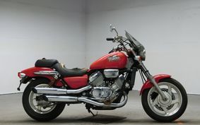 HONDA MAGNA 750 RC43