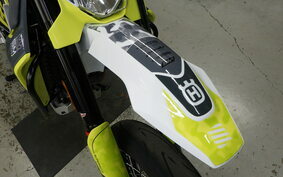 HUSQVARNA 701SM 2022