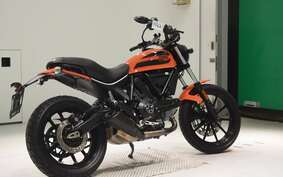 DUCATI SCRAMBLER SIXTY2 2018