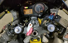 HONDA CBR600F4 2001 PC35