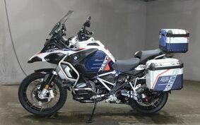 BMW R1250GS ADVENTURE 2023 0M11