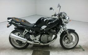 SUZUKI BANDIT 250 GJ74A