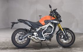 YAMAHA MT-09 RN34J