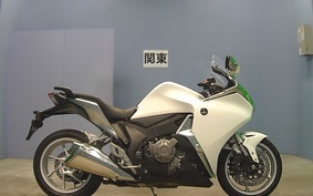 HONDA VFR1200F DCT 2011 SC63