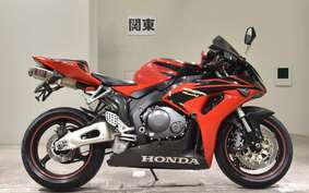 HONDA CBR1000RR 2006 SC57