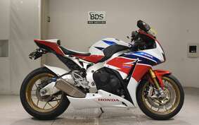 HONDA CBR1000RR SPECIAL EDITION 2014 SC59