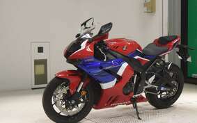 HONDA CBR1000RR R 2020 SC82