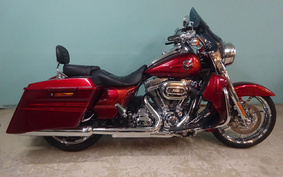 HARLEY FLHRSE CVO 2013 PG8