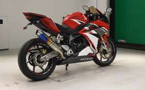 HONDA CBR250RR A MC51