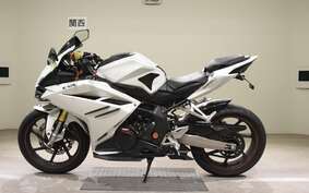 HONDA CBR250RR A MC51