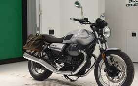 MOTO GUZZI V7 SPECIAL 2022