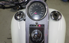 HARLEY FLSTC 1450 2000