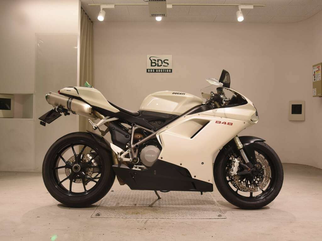 Арси Ducati 848